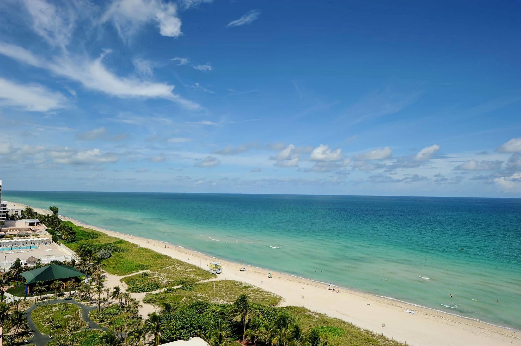 The Alexander Residences 4*